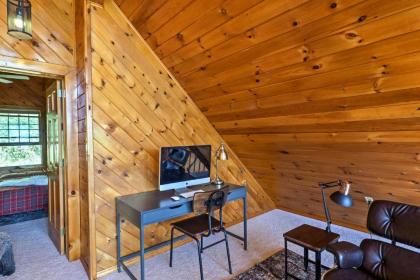 Catskill Chalet Cabin about 3 Mi from Belleayre Resort! - image 10