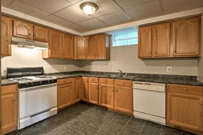 Catskill Chalet Cabin about 3 Mi from Belleayre Resort! - image 12