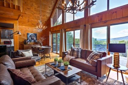 Catskill Chalet Cabin about 3 Mi from Belleayre Resort! - image 17