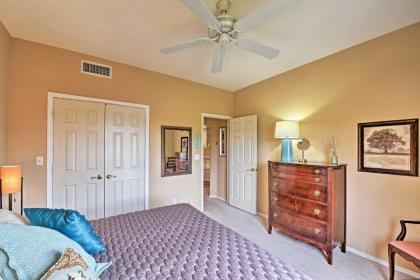 Pointe Resort Condo with Balcony and Spa 14 Mi to PHX! - image 11