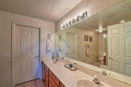 Pointe Resort Condo with Balcony and Spa 14 Mi to PHX! - image 20