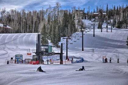 Ski-In and Ski-Out Home Next to Brian Head Resort - image 14