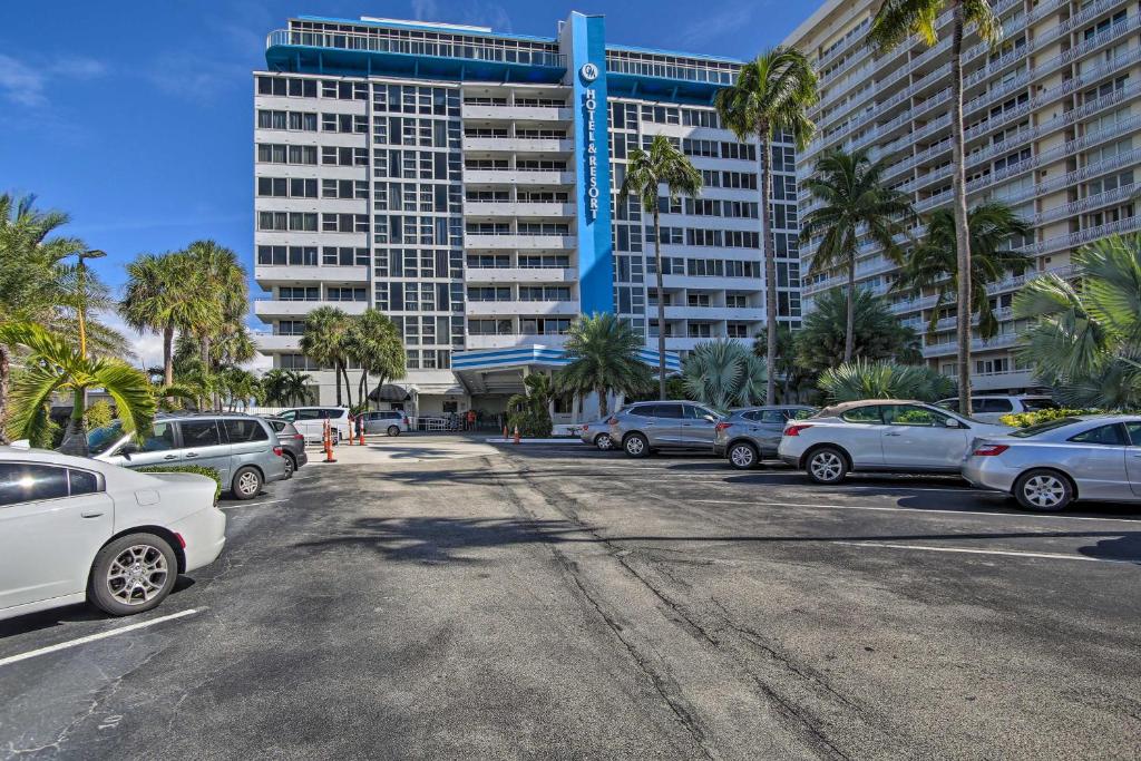 Ft Lauderdale Oceanfront Resort Condo with Views! - image 7