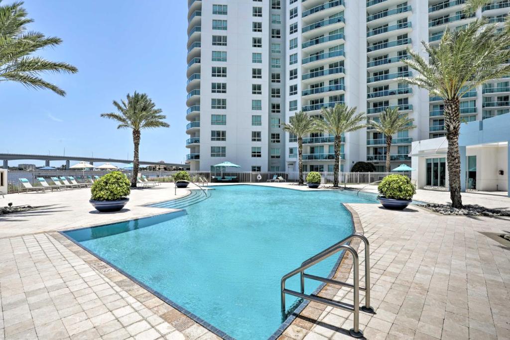Luxurious Daytona Beach Condo with Resort Amenities! - main image