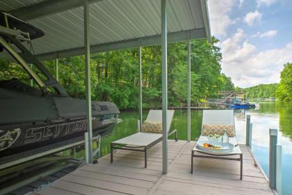 Resort-Style Home on Tims Ford Lake Steps to Dock - image 17