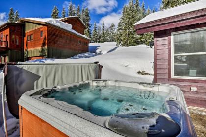 Spacious Breck Home with Hot Tub about 9 Mi to Ski Resort - image 16