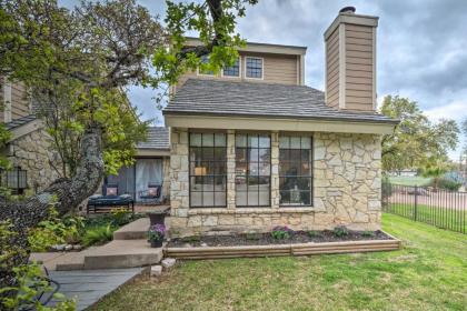 Horseshoe Bay Townhome with Patio Walk to the Resort - image 13