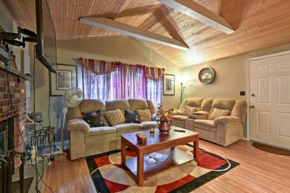 Home with Sunroom and Access to Arrowhead LK Amenities! - image 17