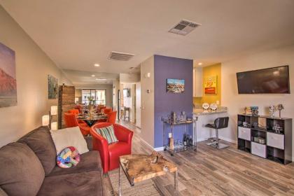 Chic Palm Springs Resort Condo with 2 Balconies - image 19