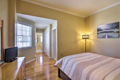 Lincoln Condo with Mtn Views 2 Miles to Ski Resort! - image 14