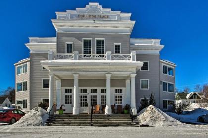 Lincoln Condo with Mtn Views 2 Miles to Ski Resort! - image 2