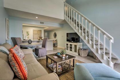 Golf Course Resort Condo - Walk to Miramar Beach! - image 1