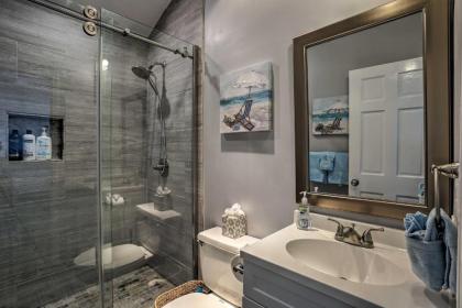 Golf Course Resort Condo - Walk to Miramar Beach! - image 2