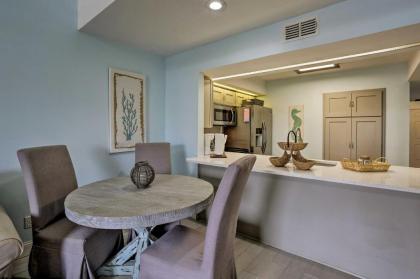 Golf Course Resort Condo - Walk to Miramar Beach! - image 6