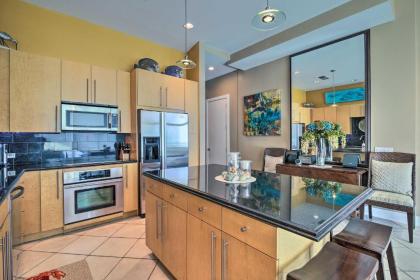 28th-Floor Resort Condo with Balcony and Ocean Views - image 13
