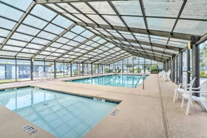 Surfside Beach Resort Home - 1 Block to Beach - image 6