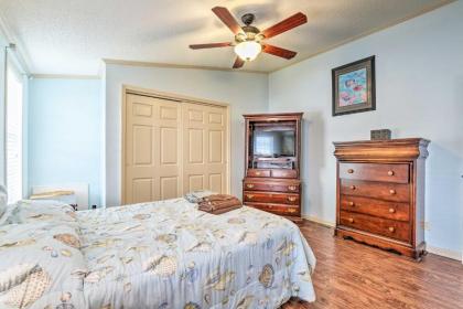 Surfside Beach Resort Home - 1 Block to Beach - image 8