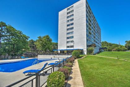 Stylish Resort Condo with Boat Slip on Lake Hamilton! - image 19
