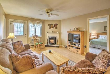Lincoln Resort Condo 3 Mins to Loon Mountain! - image 7