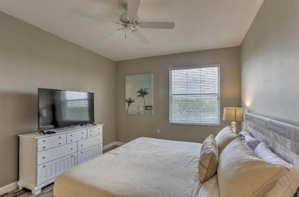 Fort Myers Condo with Resort Pools - Near Golf! - image 2