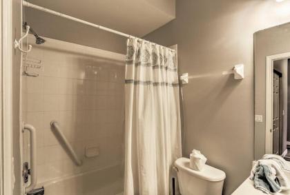 Fort Myers Condo with Resort Pools - Near Golf! - image 20