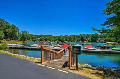 Lake Keowee Resort Condo with Balcony and Pool Access! - image 13