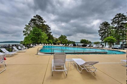 Lake Keowee Resort Condo with Balcony and Pool Access! - image 19
