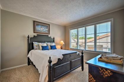 Lake Keowee Resort Condo with Balcony and Pool Access! - image 20