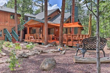 Central Pinetop Getaway Golf Hike and Ski Nearby! - image 11