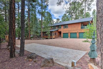 Central Pinetop Getaway Golf Hike and Ski Nearby! - image 20