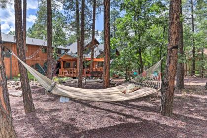 Central Pinetop Getaway Golf Hike and Ski Nearby! - image 5