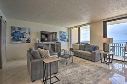 Beachfront Resort Condo with Panoramic Ocean Views! - image 11