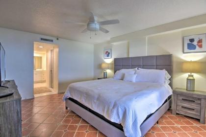 Beachfront Resort Condo with Panoramic Ocean Views! - image 20