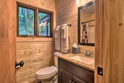 Wolf Laurel Resort Cabin with Hiking and Skiing! - image 19