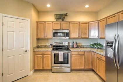 Resort Condo with Pool - 7Mi to TPC Scottsdale! - image 10