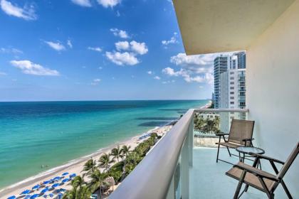 Hollywood Beachfront Condo with Resort Amenities! - image 16