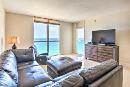 Hollywood Beachfront Condo with Resort Amenities! - image 17