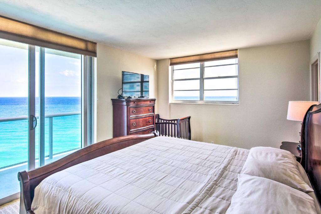 Hollywood Beachfront Condo with Resort Amenities! - image 6