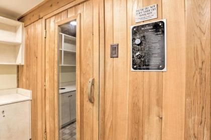 9th-Floor Beach Condo at Majestic Beach Resort! - image 12