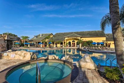 Resort Retreat in Paradise Palms about 10 Min to Disney - image 2