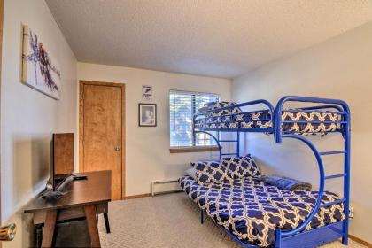 Mountainside Paradise Ski-In and Ski-Out Resort Condo - image 8