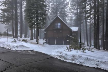Idyllic Northstar Cabin with Shuttle 2 Mi to Resort! - image 17