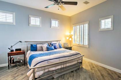 Sleek Scottsdale Condo Balcony and Resort Amenities - image 8