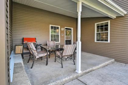 Restored Farmhouse with Patio 5 Mi to Blue Mtn Resort