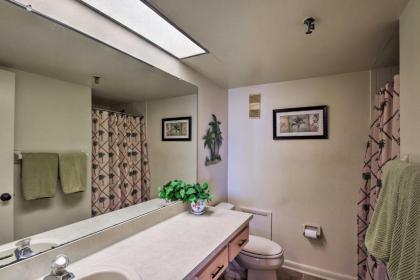 Resort Condo with Balcony - Walk to Madeira Beach! - image 14