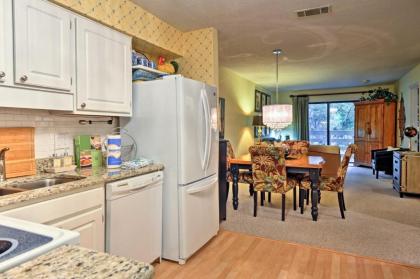 Resort-Style Hilton Head Condo - Walk to Beach! - image 19