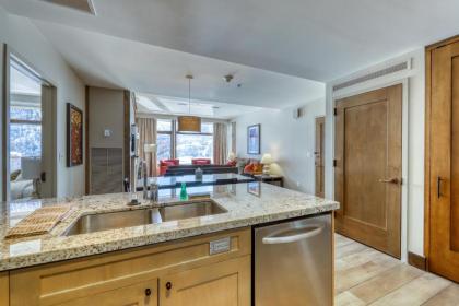 Riverfront Studio and Resort - image 5