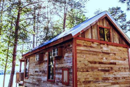Waterfront 100 Year Old wood #16 at Long Cove Resort