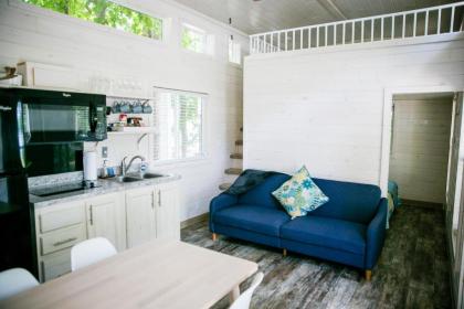 Lakefront Property Two Bedroom #31 at Long Cove Resort