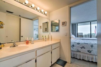 Gulf Coast Oasis - Condo with Resort Access! - image 18